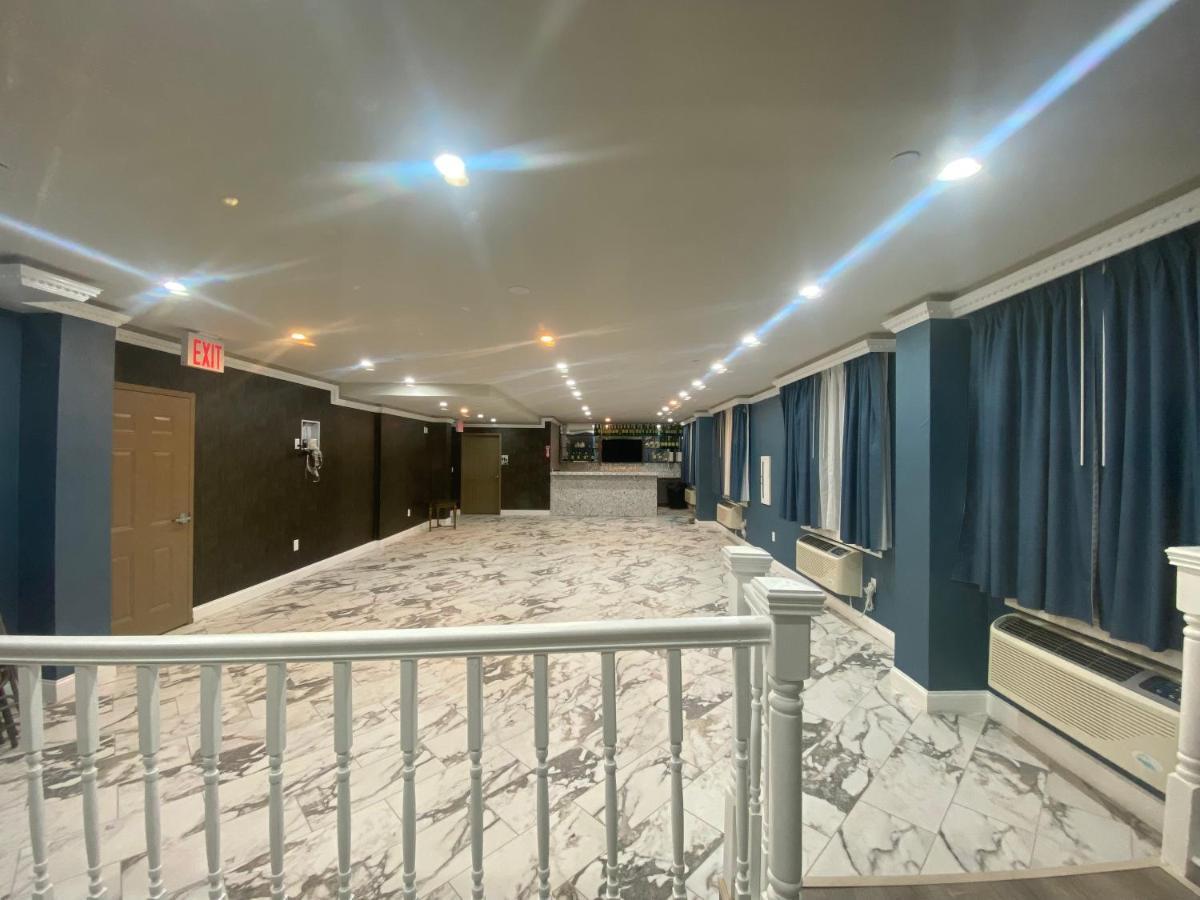Hotel Liberty Inn & Suites-Jfk Airport- La Guardia Airport New York City Exterior photo